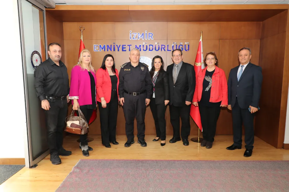 İZMİR