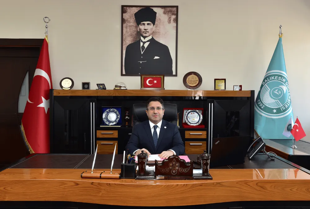REKTÖR OĞURLU