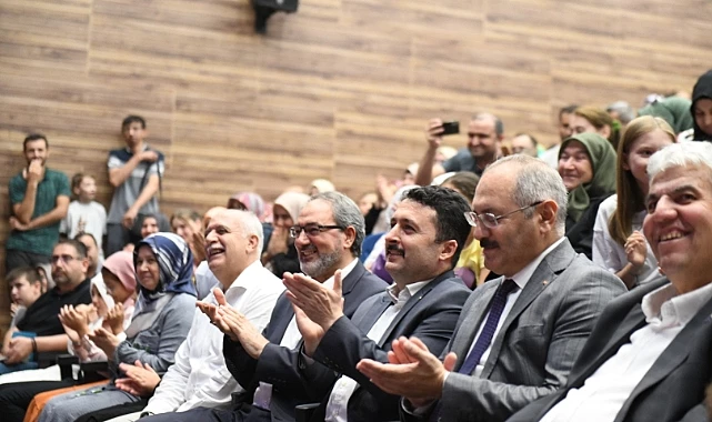 ALTIEYLÜL’DE ‘BİLİNÇLİ GENÇLİĞE DOĞRU’